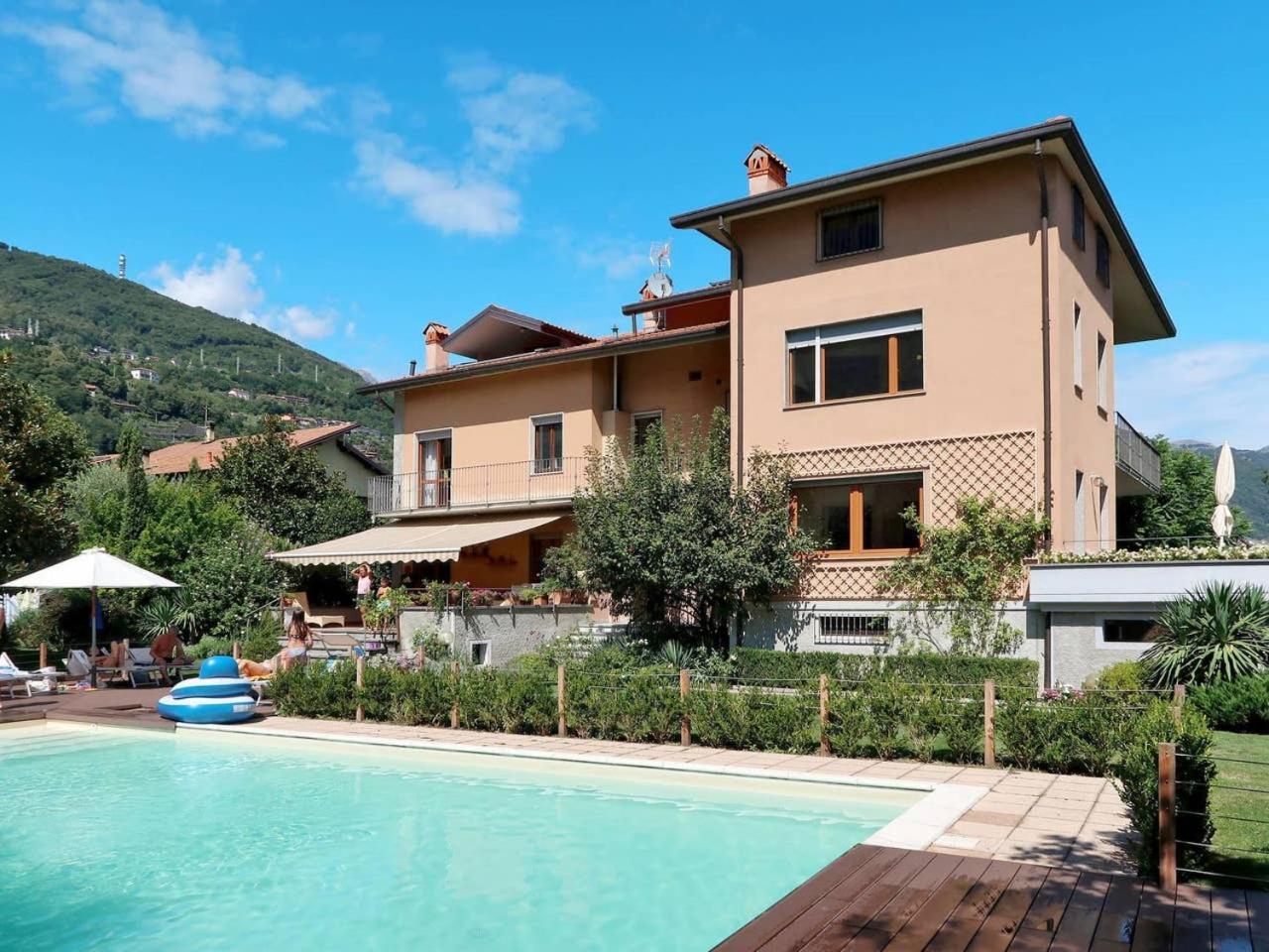 Vittoria Residence Dongo Exterior photo